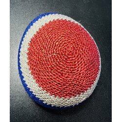 เบี้ยแก้หลวงปู่เจือ (ขนาดจัมโบ้, เชือกถักธงชาติ) Bia Kae Luang Pu Juer (Jumbo size, Rope cover-Thai Flag). SKU-01864