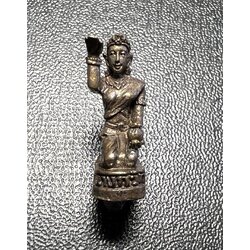 แม่นางกวัก รุ่นรวยมหาเศรษฐี (โลหะรมดำ) Nangkwak Ruay Maha Setthi (Black Copper) SKU-02204