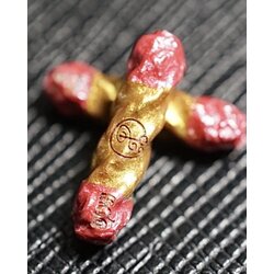 ตะกรุดพญาสาริการ้อยรัง (รุ่น2: เจ้าสัวรวยทรัพย์, สีชมพู) 100 Nests Phaya Sarika Takrud (2nd batch: Lucky & Wealthy, pink color). SKU-03319