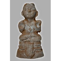 กุมารผงพิเศษ (พิมพ์กลาง,เนื้อดินเผา,อุดผงพิเศษใต้ฐาน) Mystic Powder Kuman Thong. (medium size,clay material with mystic powder sealed at the base) SKU-03983