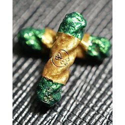 ตะกรุดพญาสาริการ้อยรัง (รุ่น2: เจ้าสัวรวยทรัพย์, สีเขียว) 100 Nests Phaya Sarika Takrud (2nd batch: Lucky & Wealthy, green color). SKU-03321