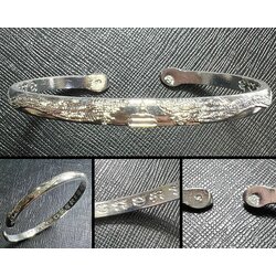 กำไลมหาเศรษฐี (ชุบกะไหล่เงิน) Billionaire Bracelet (Silver plated) SKU-03130