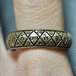 แหวนคลังสมบัติ (เนื้ออัลปาก้า) Treasure Chamber Ring. (alpaca material) SKU-03372