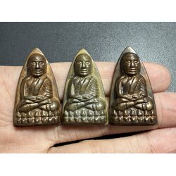 หลวงพ่อทวด (ชุดกรรมการ) Luang Pu Thuad. (Kammakan Set) SKU-02661