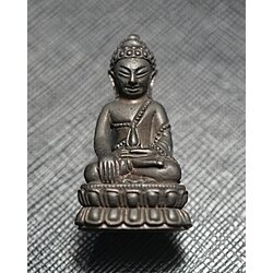 พระกริ่งชินบัญชร (เนื้อนวะพิเศษ ใต้ฐานเงิน) Phra Kring Chinnabanchorn (Special Nawa Material, Under the bottom: Silver Material). SKU-03258