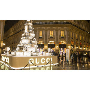 - 🌹 #GUCCI #Makeup Perfume Skincare Counter Brand