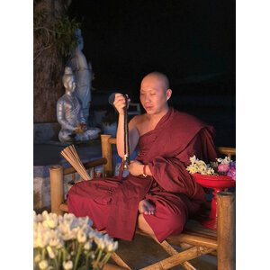 พระครูปลัดชัยนรินทร์, วัดดงฤาษี, จ.ลำพูน Kruba Chainarin, Dong Ruesi Temple, Lamphun Province.