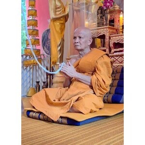 หลวงพ่อยอด โกสโล วัดตะคร้อ, จ.นครราชสีมา LP.Yot Koslo Wat Takhro, Nakhon Ratchasima province.