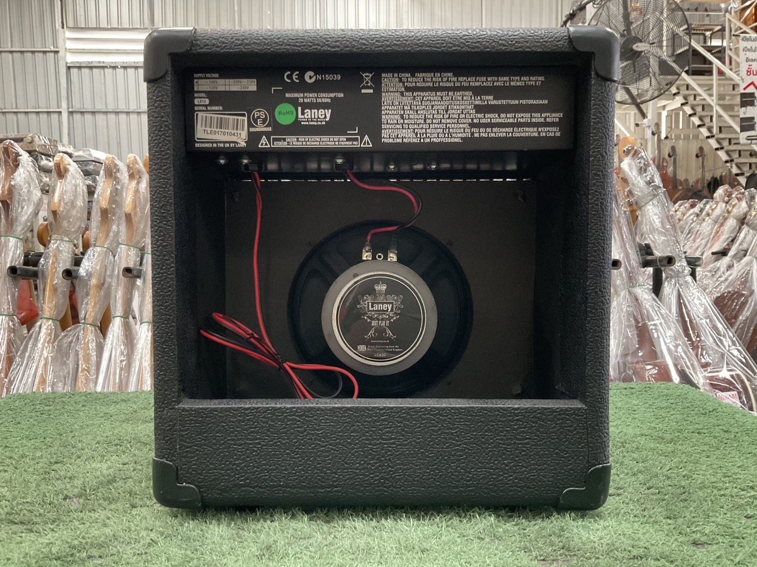แอมป์กีต้าร์ Laney : LX12