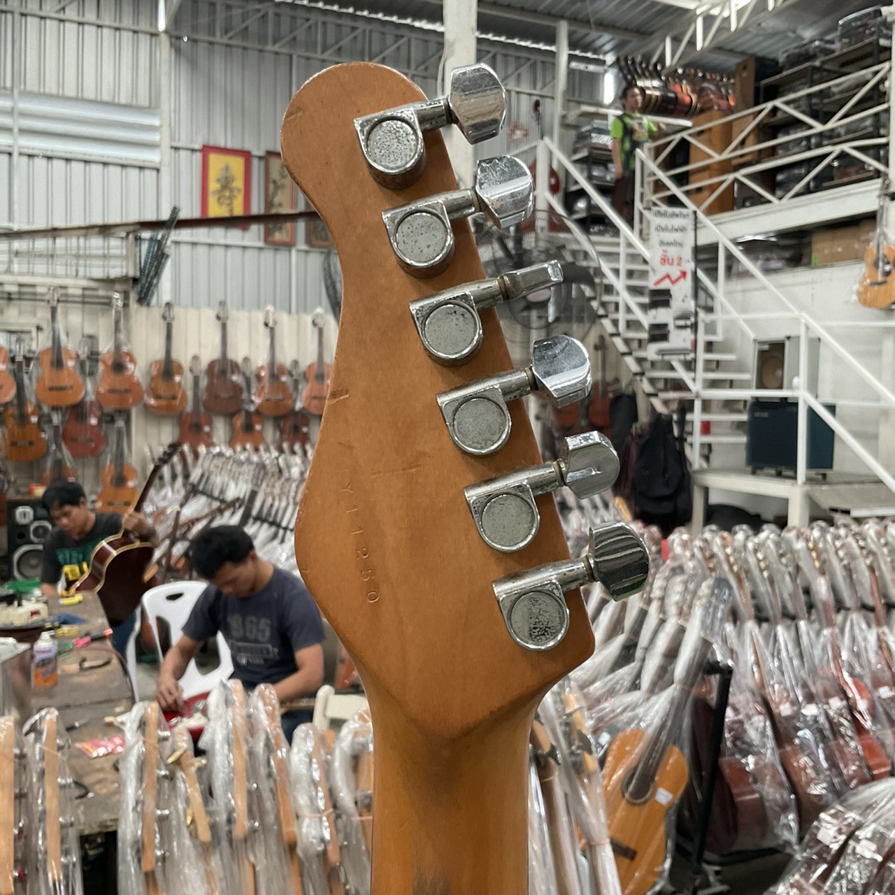 กีต้าร์ไฟฟ้า YAMAHA : YGS 112T