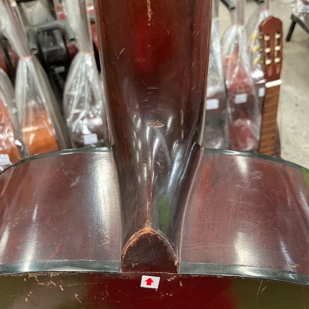 กีต้าร์คลาสสิค Azalea