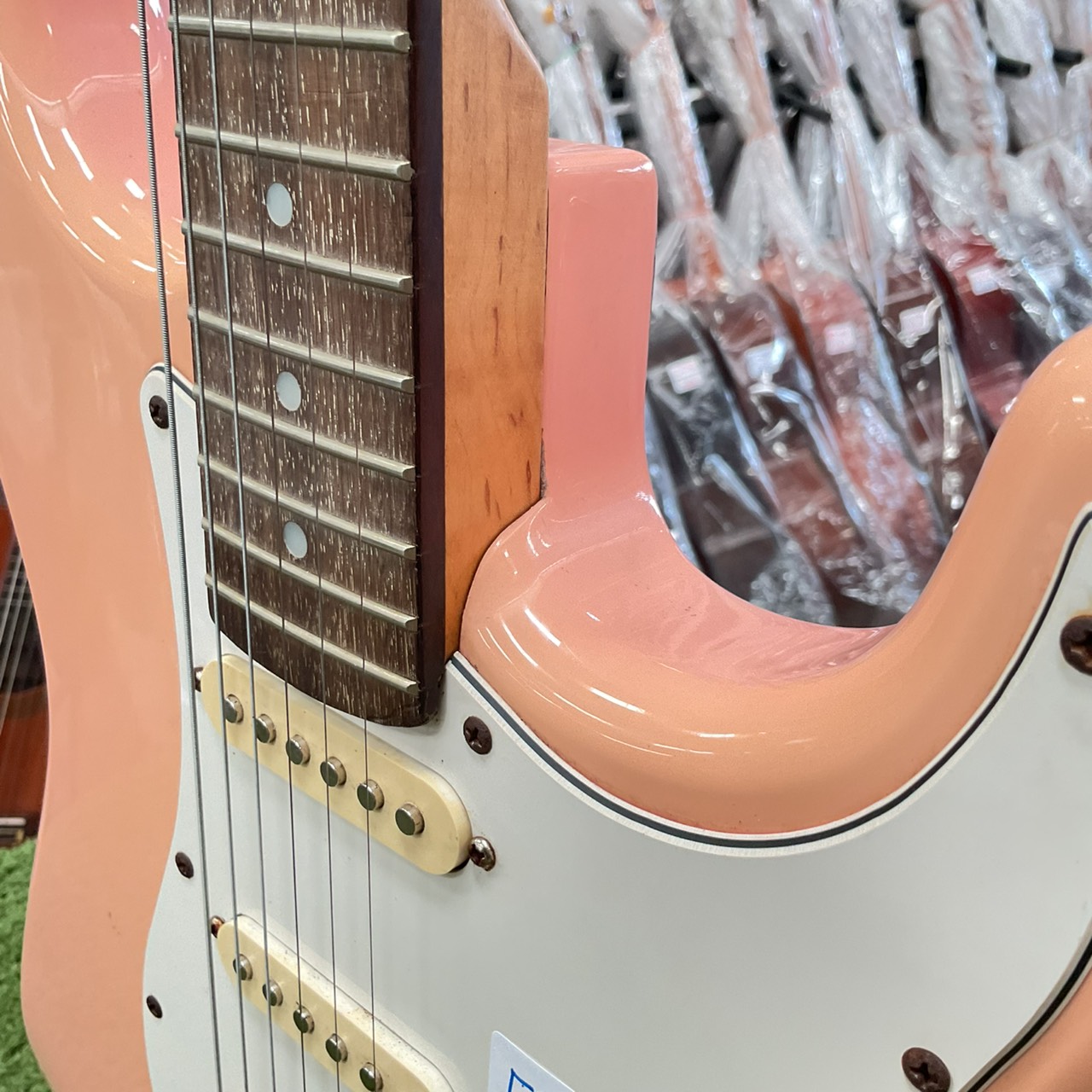 กีต้าร์ไฟฟ้า SELDER