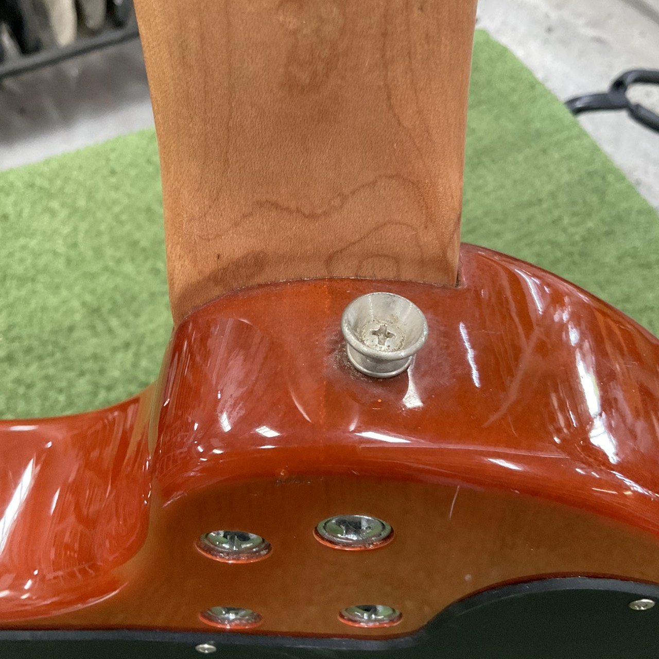 กีต้าร์เบส FERNANDES