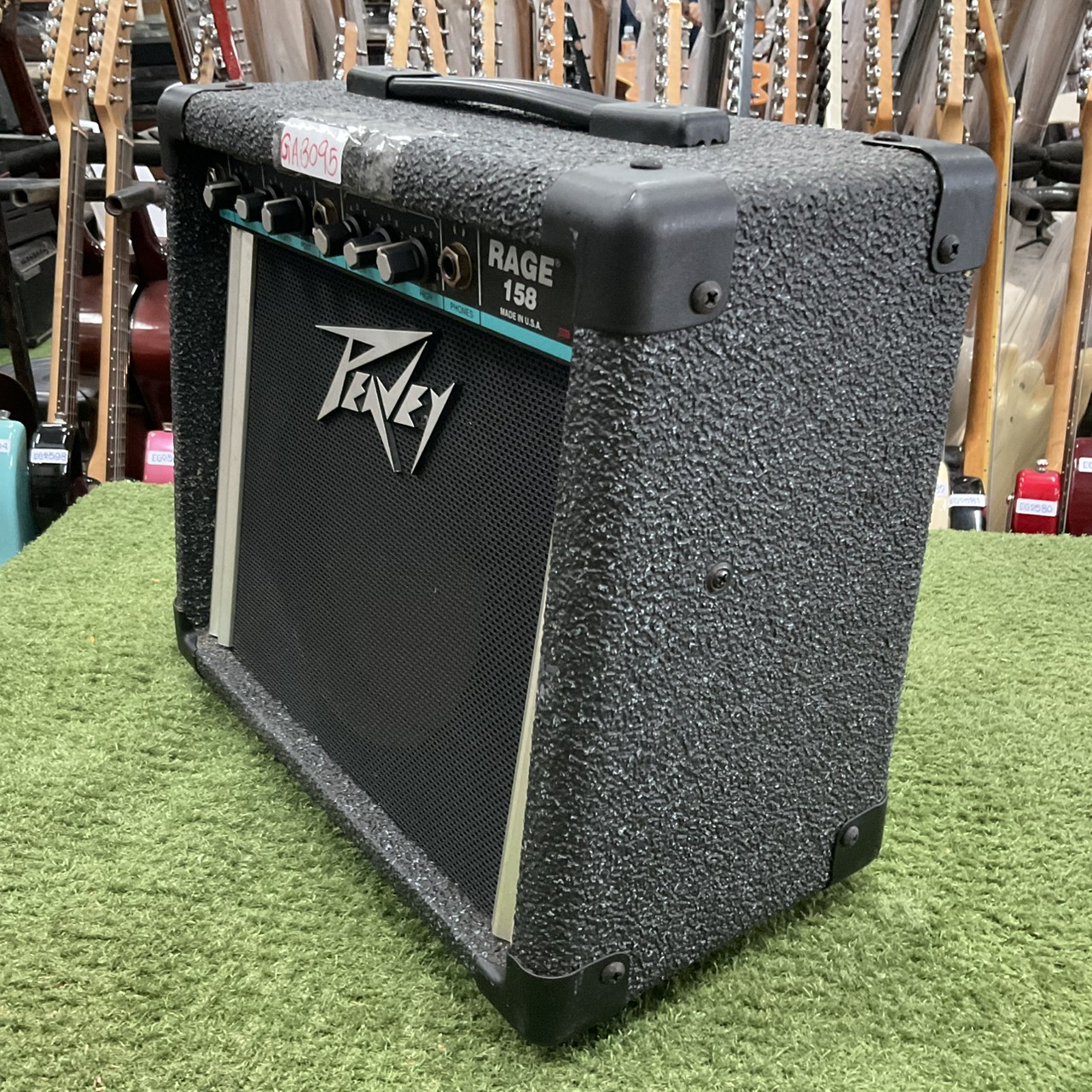 แอมป์กีต้าร์ PEAVEY : RAGE 158