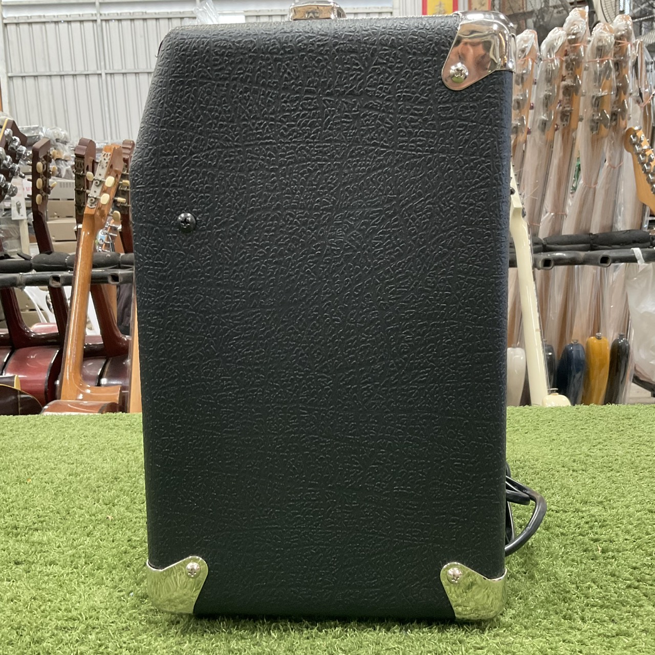 แอมป์เบส Fender : Bassboy