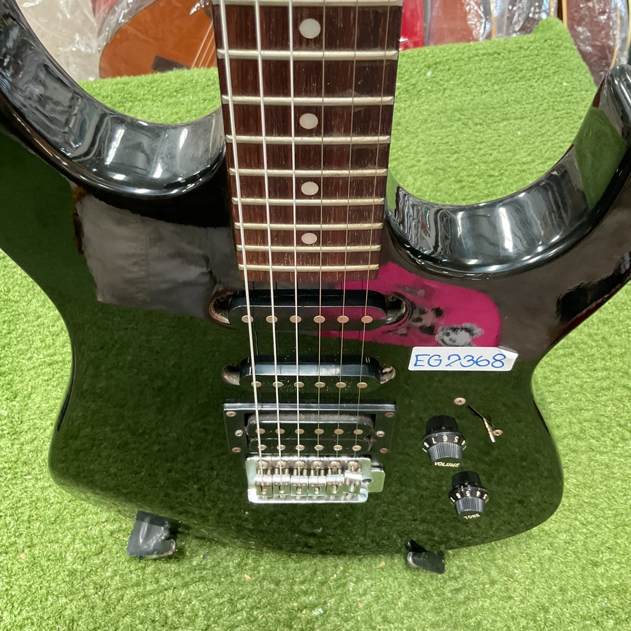 กีต้าร์ไฟฟ้า CHATTING BIRD