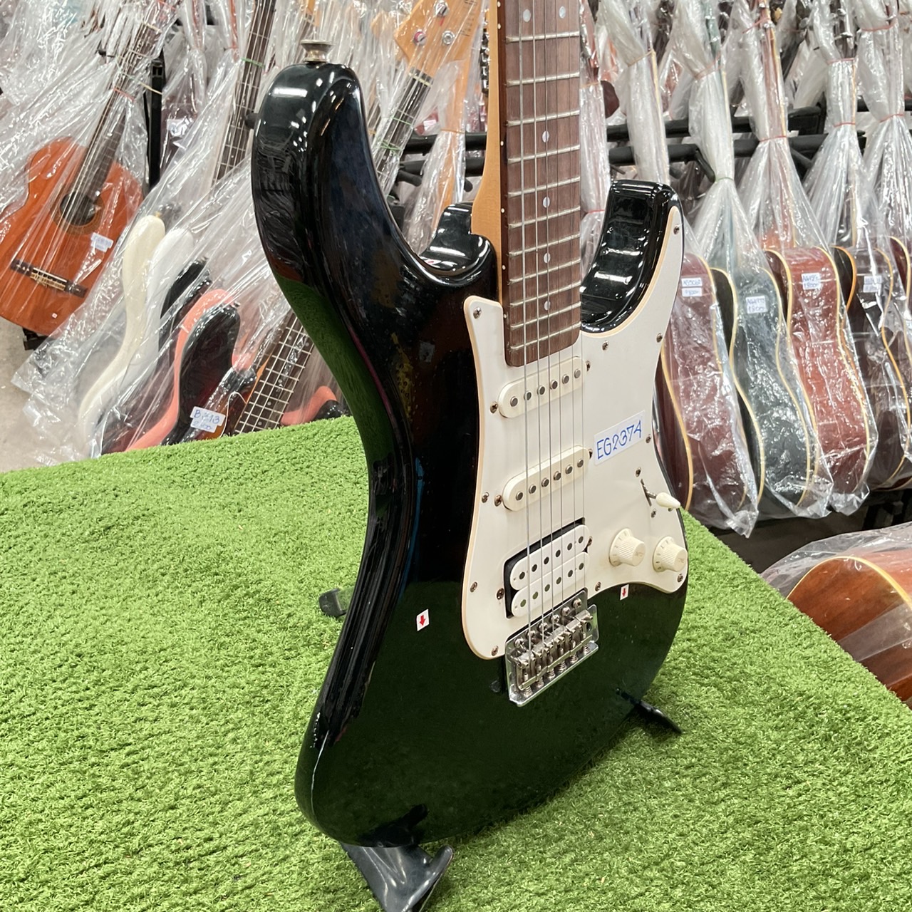 กีต้าร์ไฟฟ้า YAMAHA :EG-112