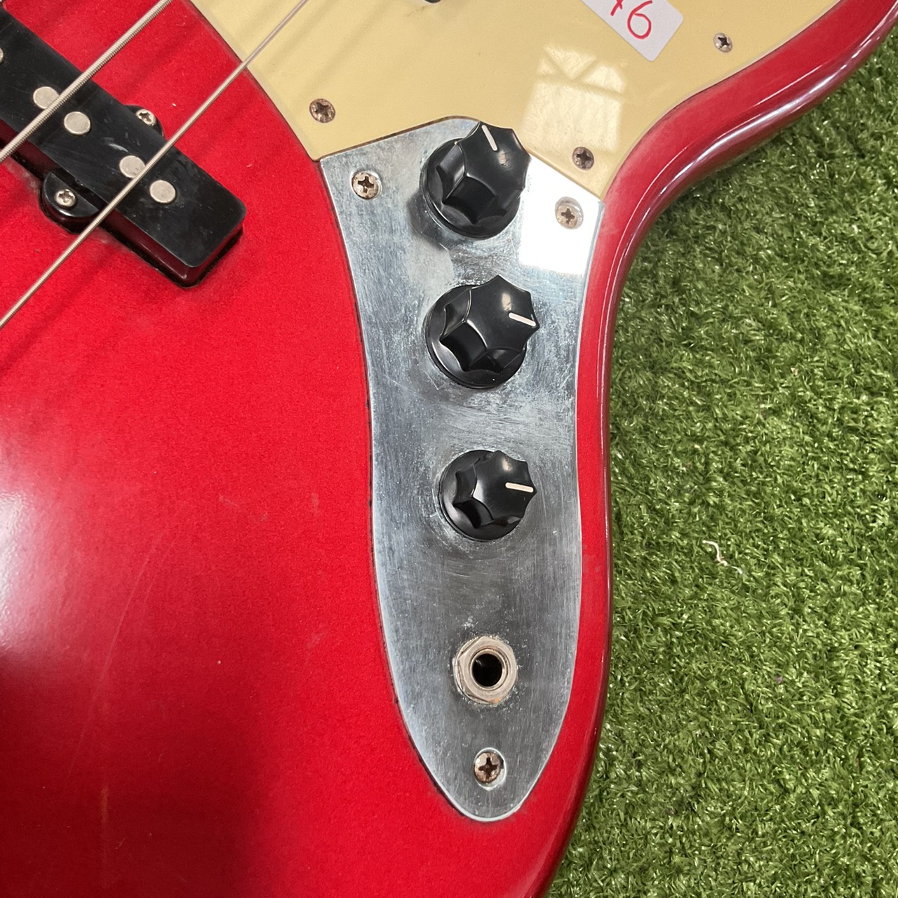 กีต้าร์เบส BUSKER'S