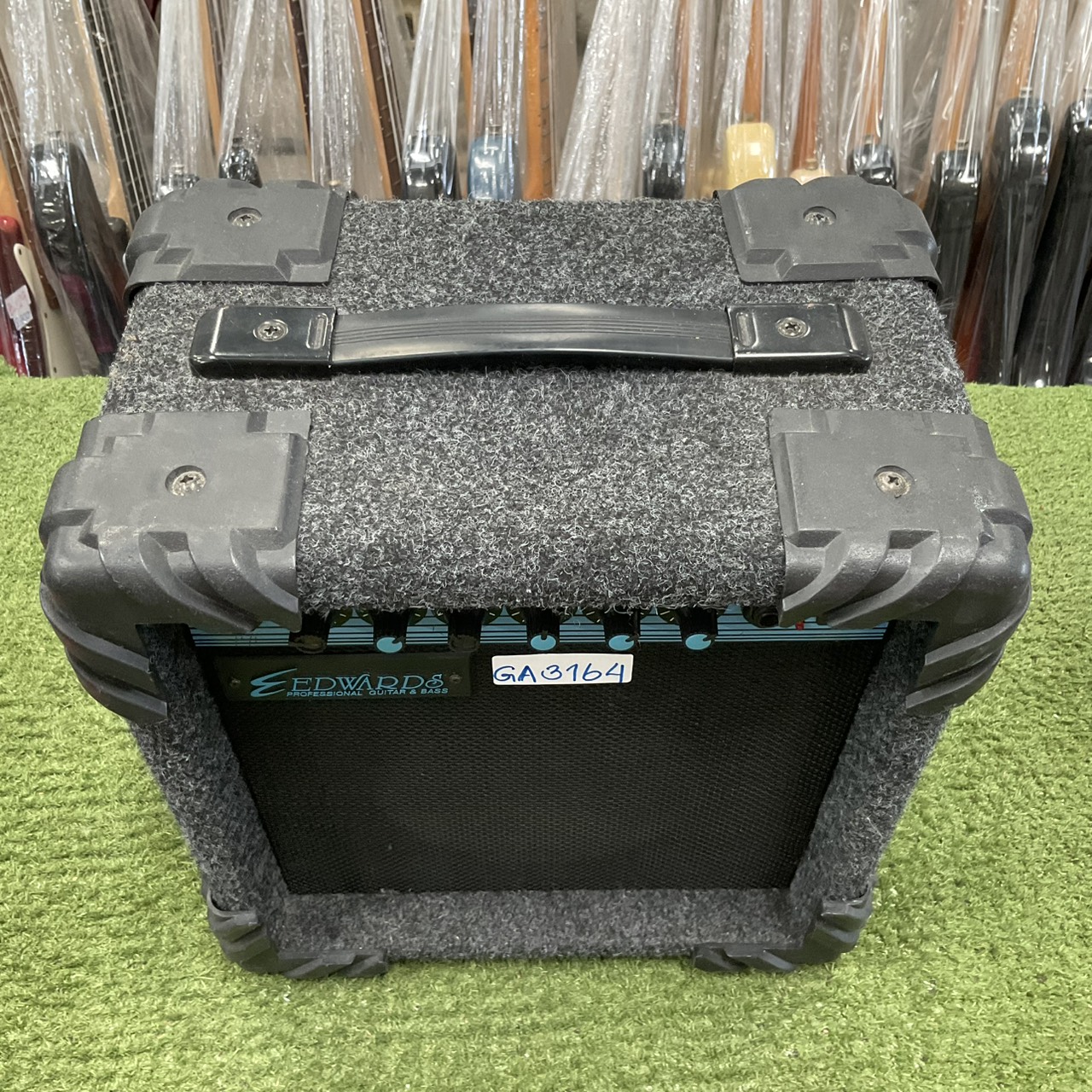 แอมป์กีต้าร์และเบส EDWARDS : EGA10