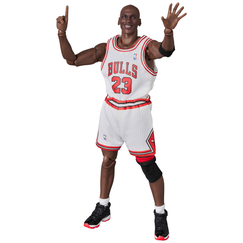 MAFEX No.255 MAFEX Michael Jordan (Chicago Bulls HOME)(Pre-order)