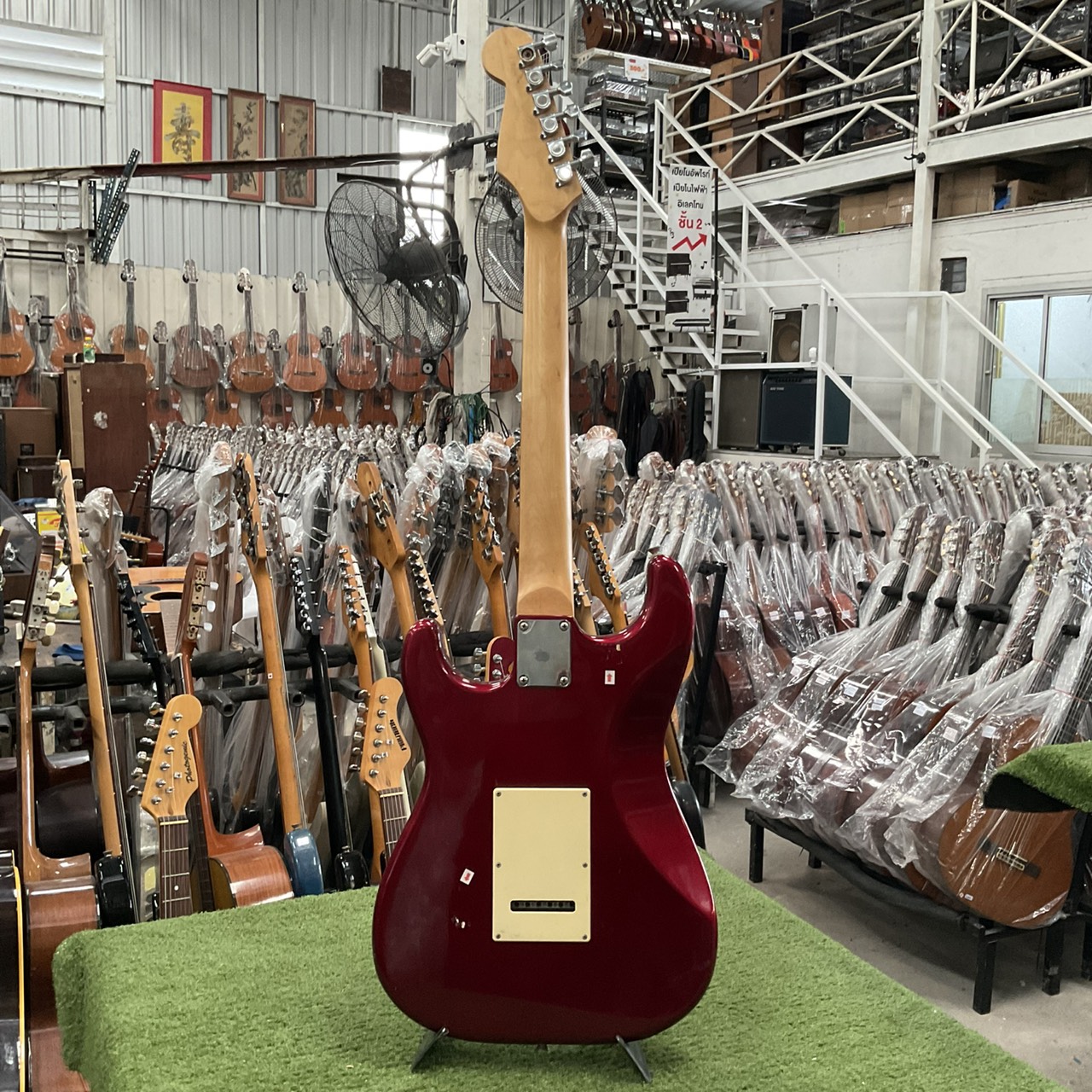 กีต้าร์ไฟฟ้า PhotoGenic