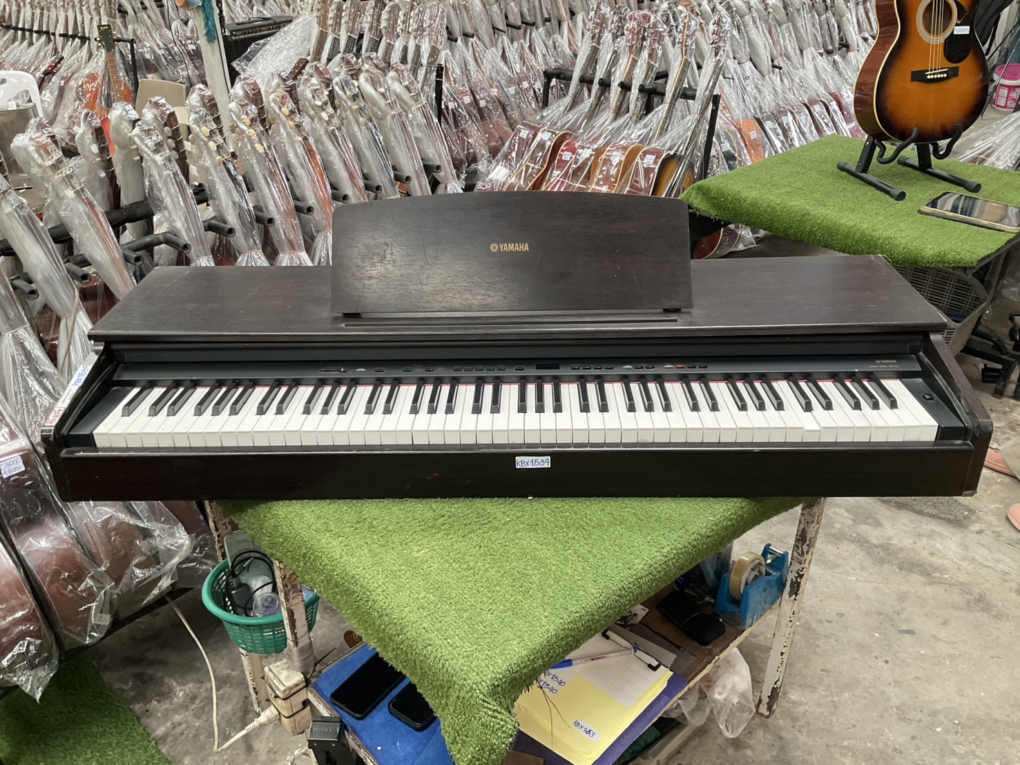 เปียโน YAMAHA : YDP-201 สินค้าไม่พร้อมใช้งาน (ต้องซ่อม)