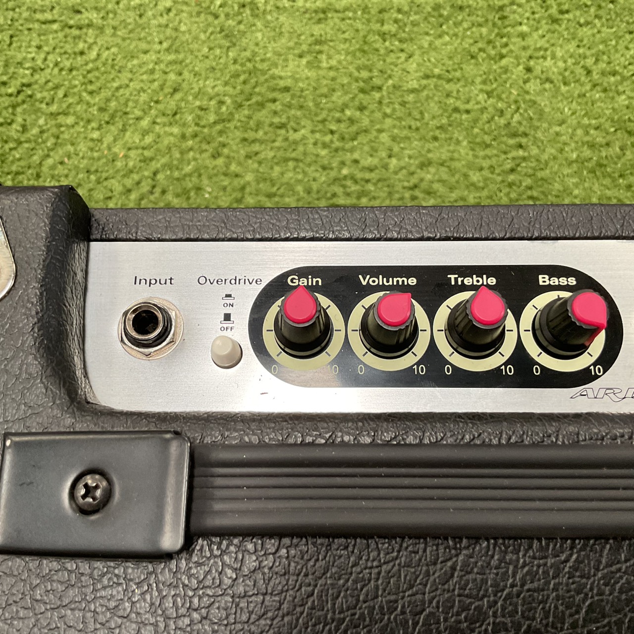 แอมป์กีต้าร์ ARIA : AG-10X