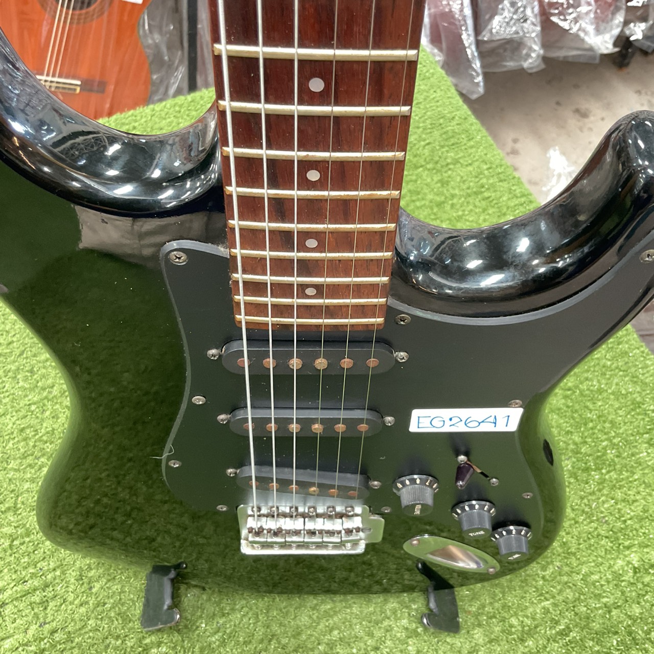 กีต้าร์ไฟฟ้า No Brand