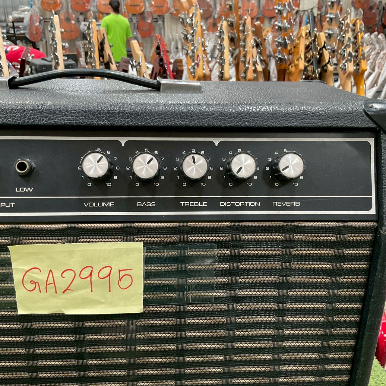 แอมป์กีต้าร์ YAMAHA : J-25