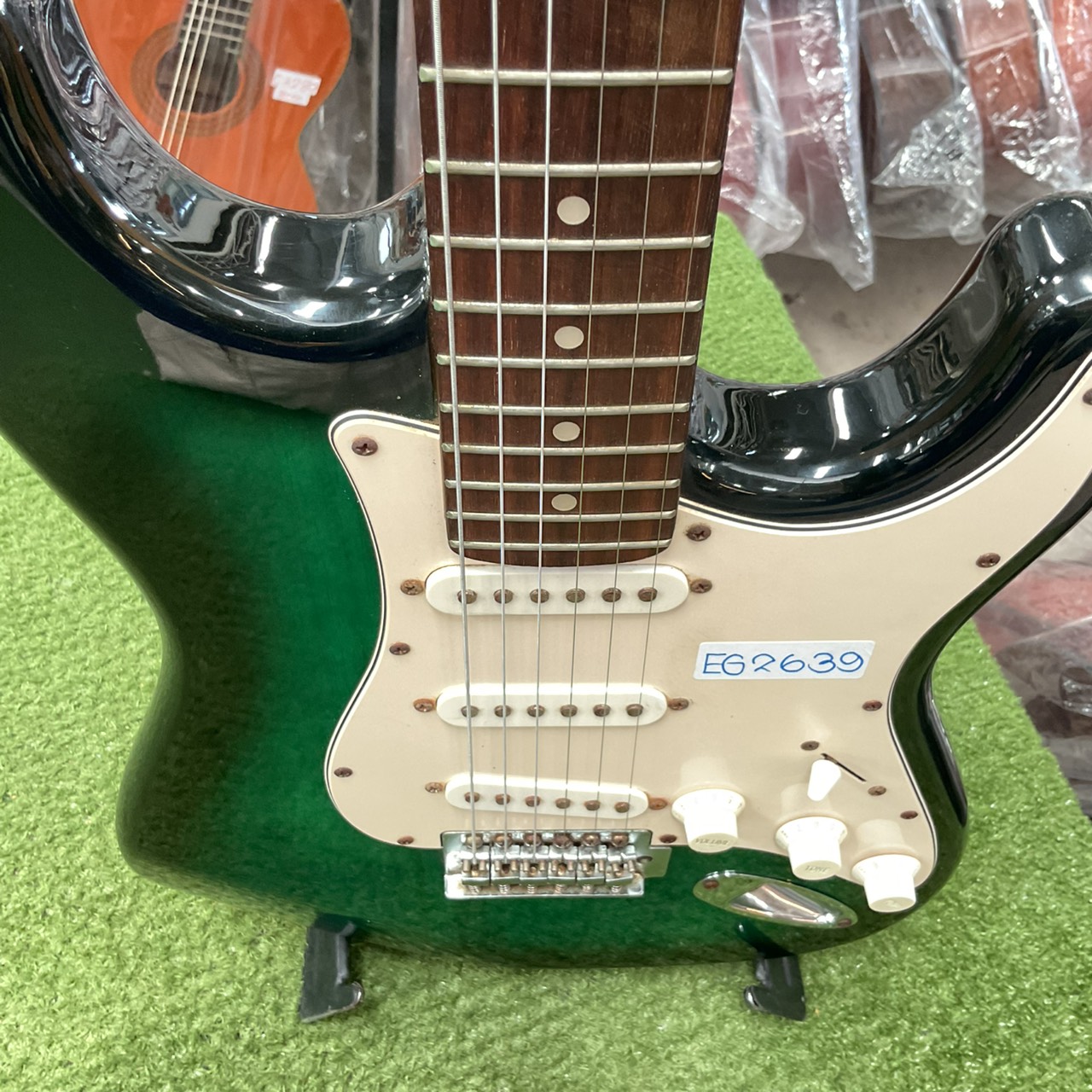 กีต้าร์ไฟฟ้า SELDER