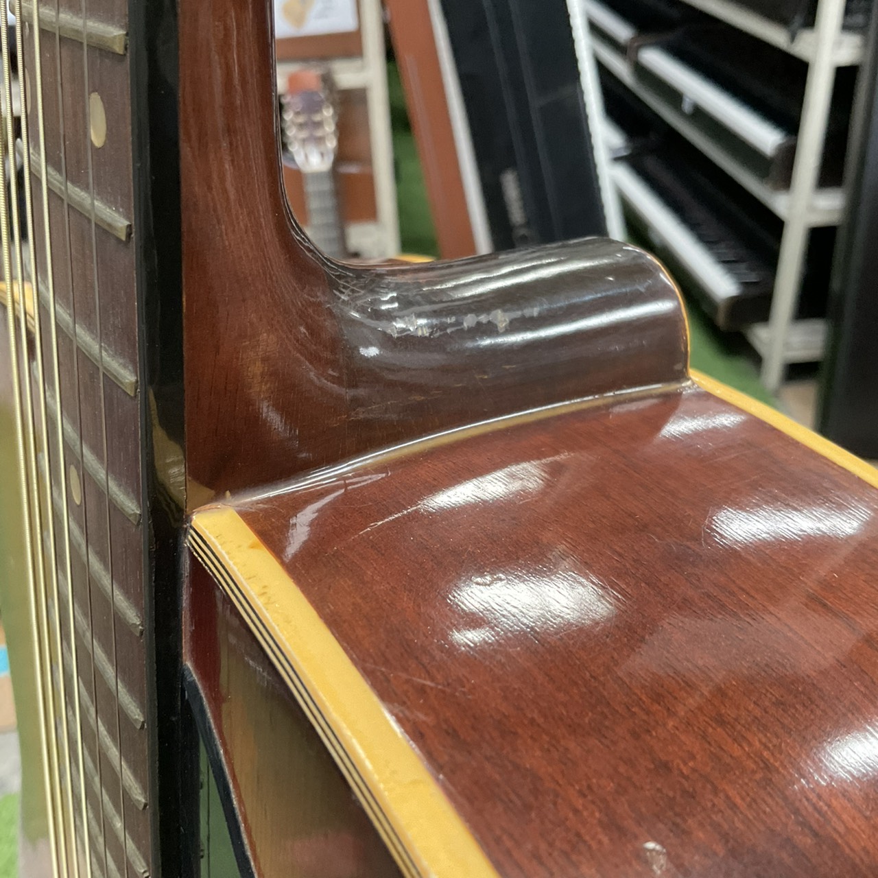 กีต้าร์โปร่ง Emperador : Metoro / F150