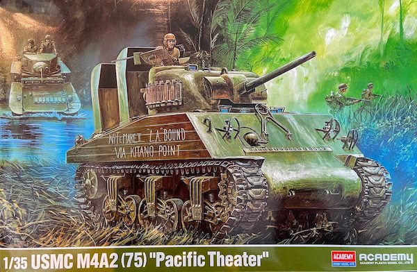 โมเดลรถถัง Academy Model 1/35 AC13562 USMC M4A2 SHERMAN 75MM 'PACIFIC THEATER'
