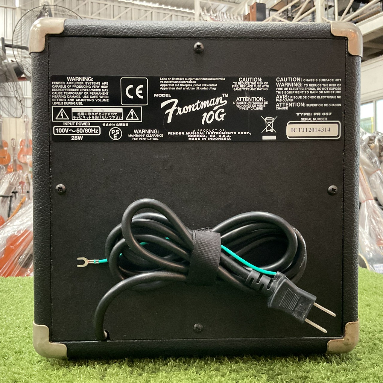 แอมป์กีต้าร์ FENDER : FRONTMAN 10G