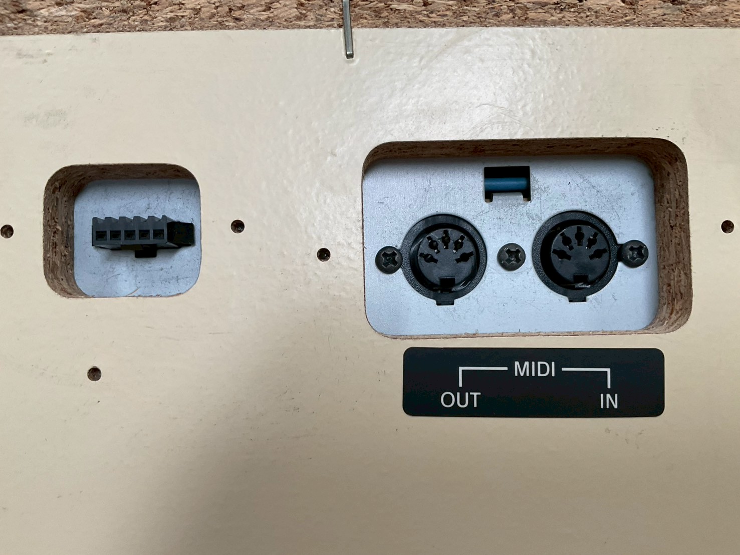 เปียโน CASIO : AP-400 สินค้าไม่พร้อมใช้งาน (ต้องซ่อม)