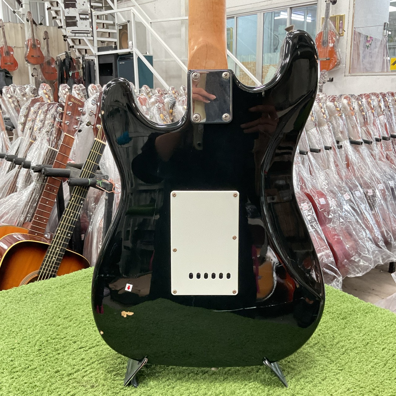 กีต้าร์ไฟฟ้า SELDER