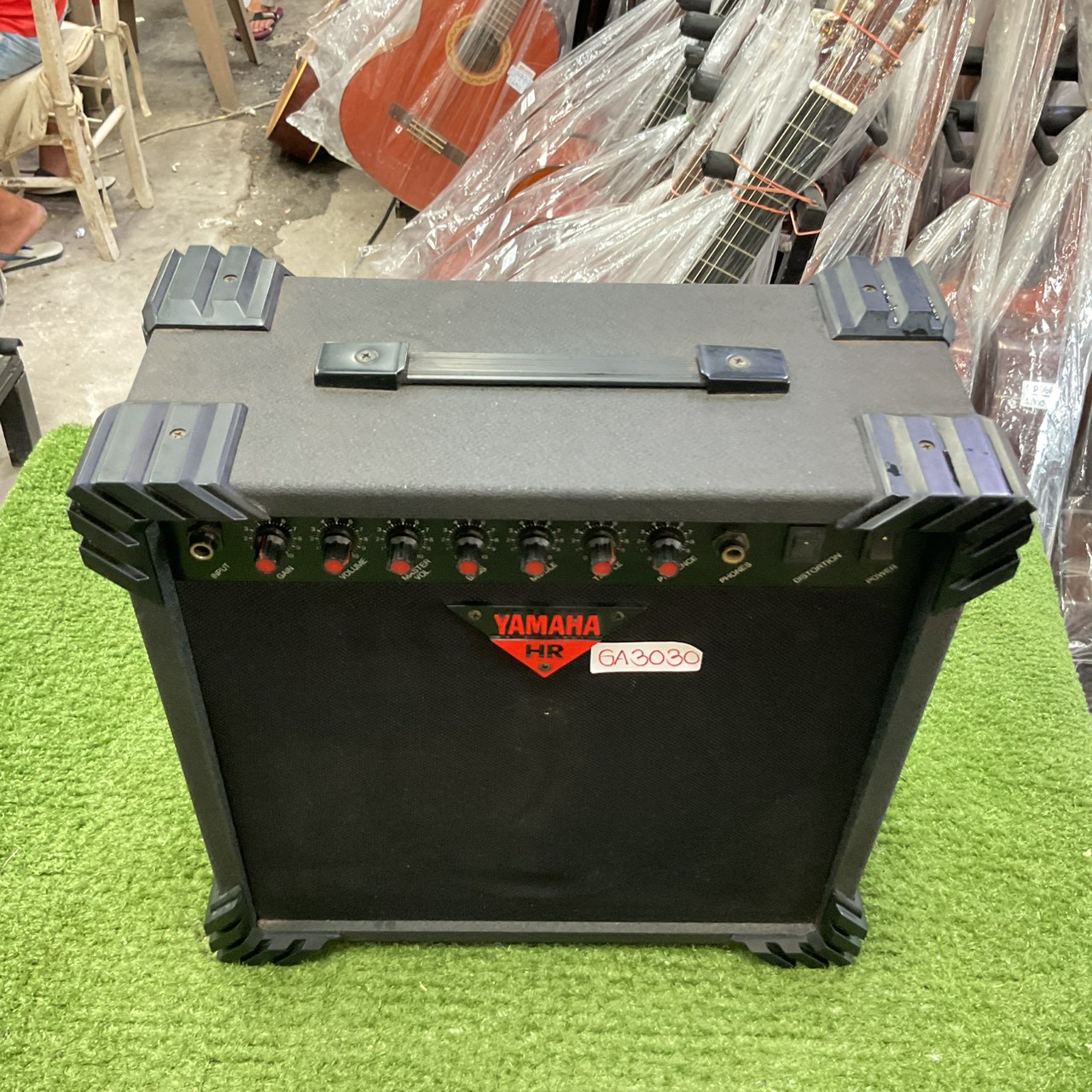 แอมป์กีต้าร์ YAMAHA : HR-1000