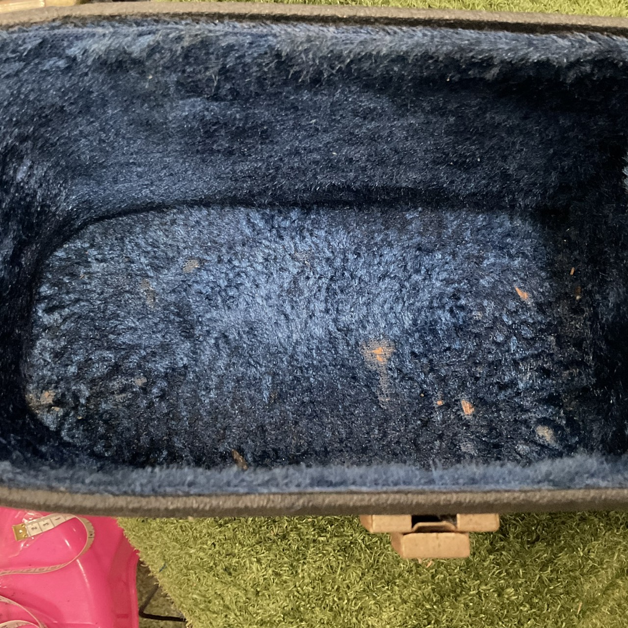 กล่องเคสกีต้าร์โปร่ง