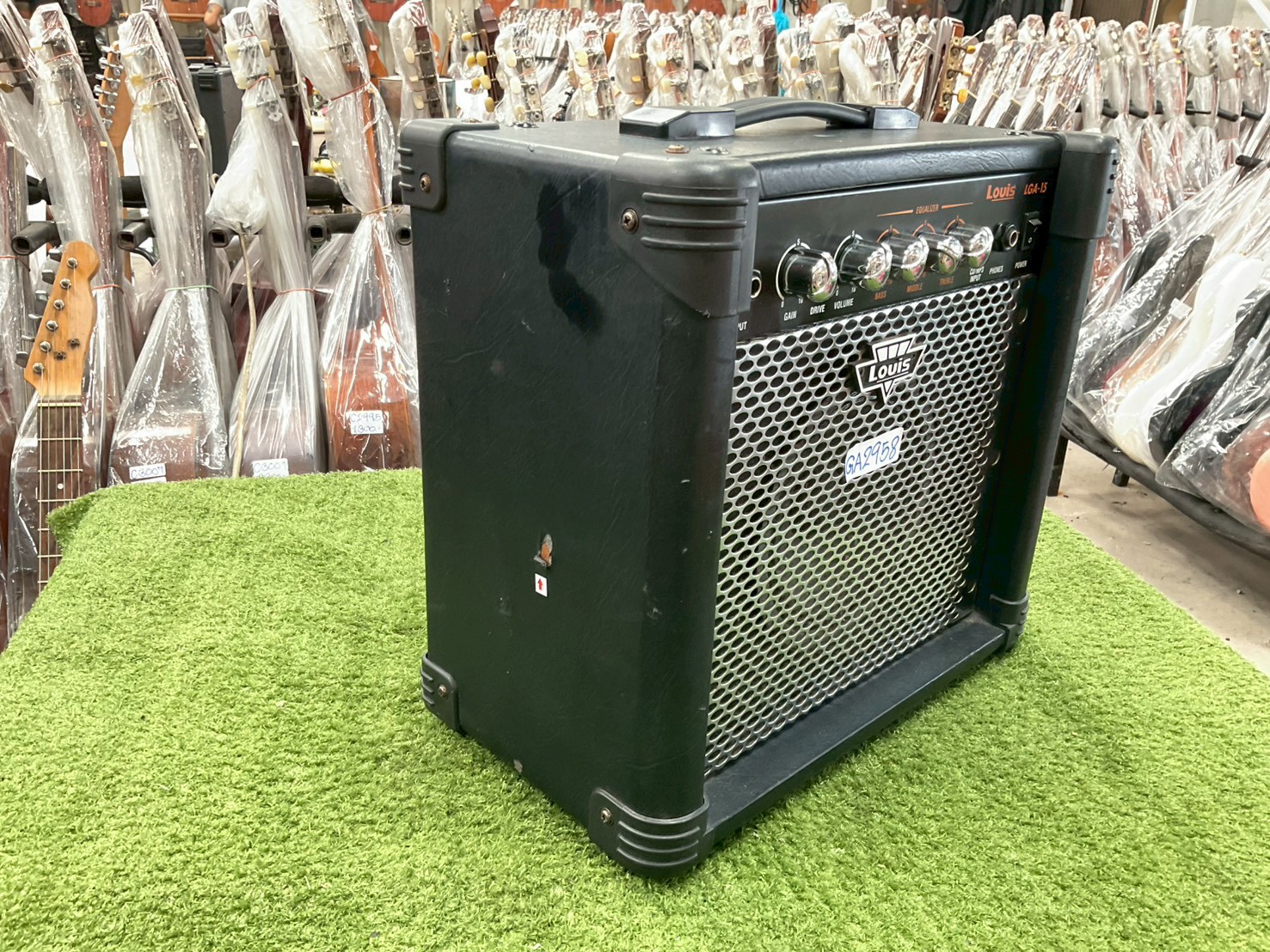 แอมป์กีต้าร์ Louis : LGA-15