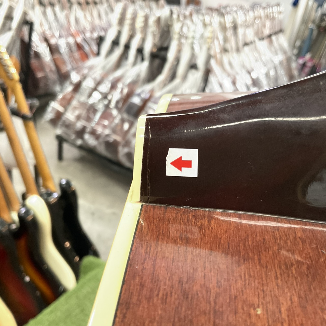 กีต้าร์โปร่ง Takamine : TD-25