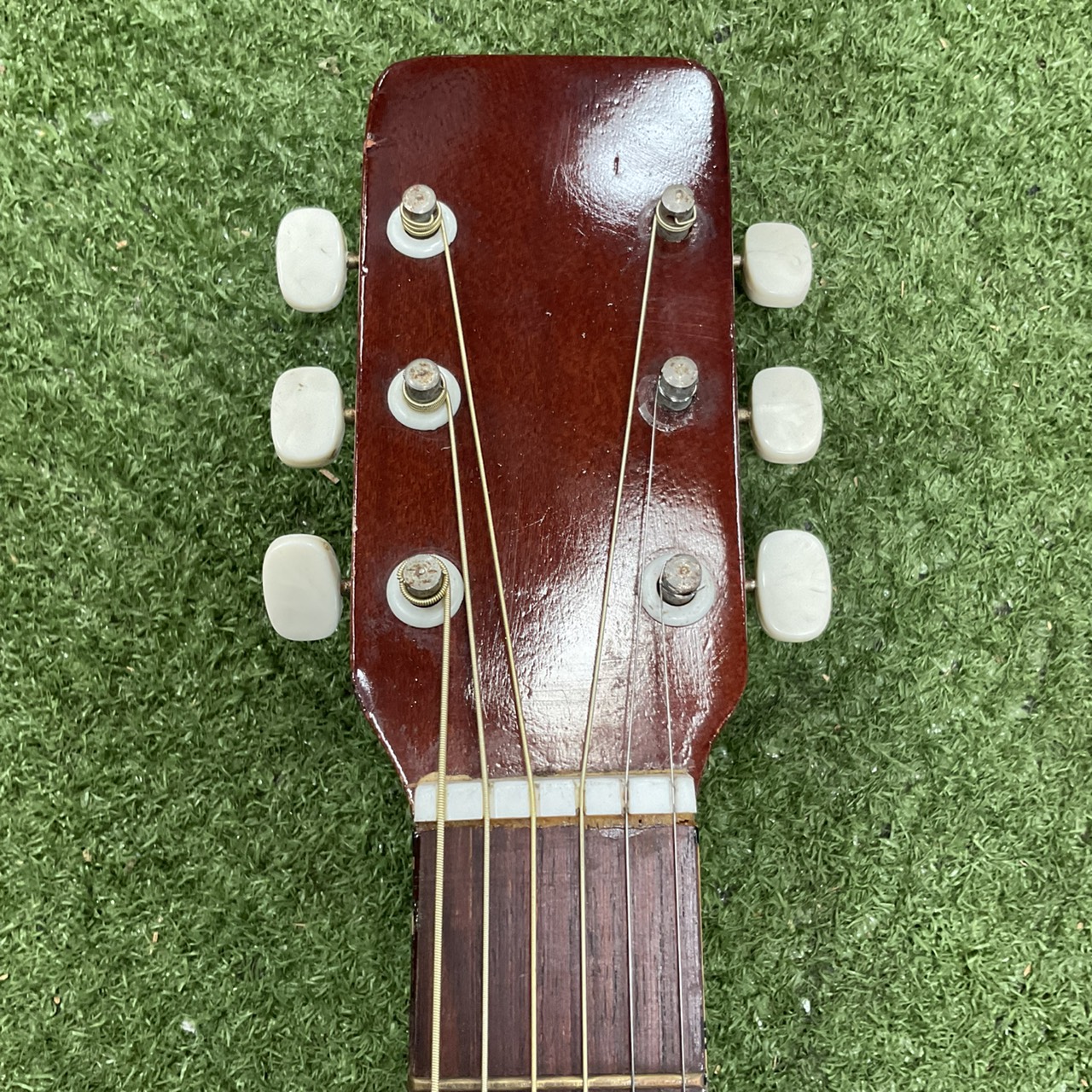 กีต้าร์โปร่ง Flamenco