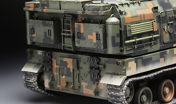 โมเดลปืนใหญ่อัตตาจร Meng Model ขนาด 1/35 TS-022 Chinese PLZ05 155MM Self-Propelled Howitzer