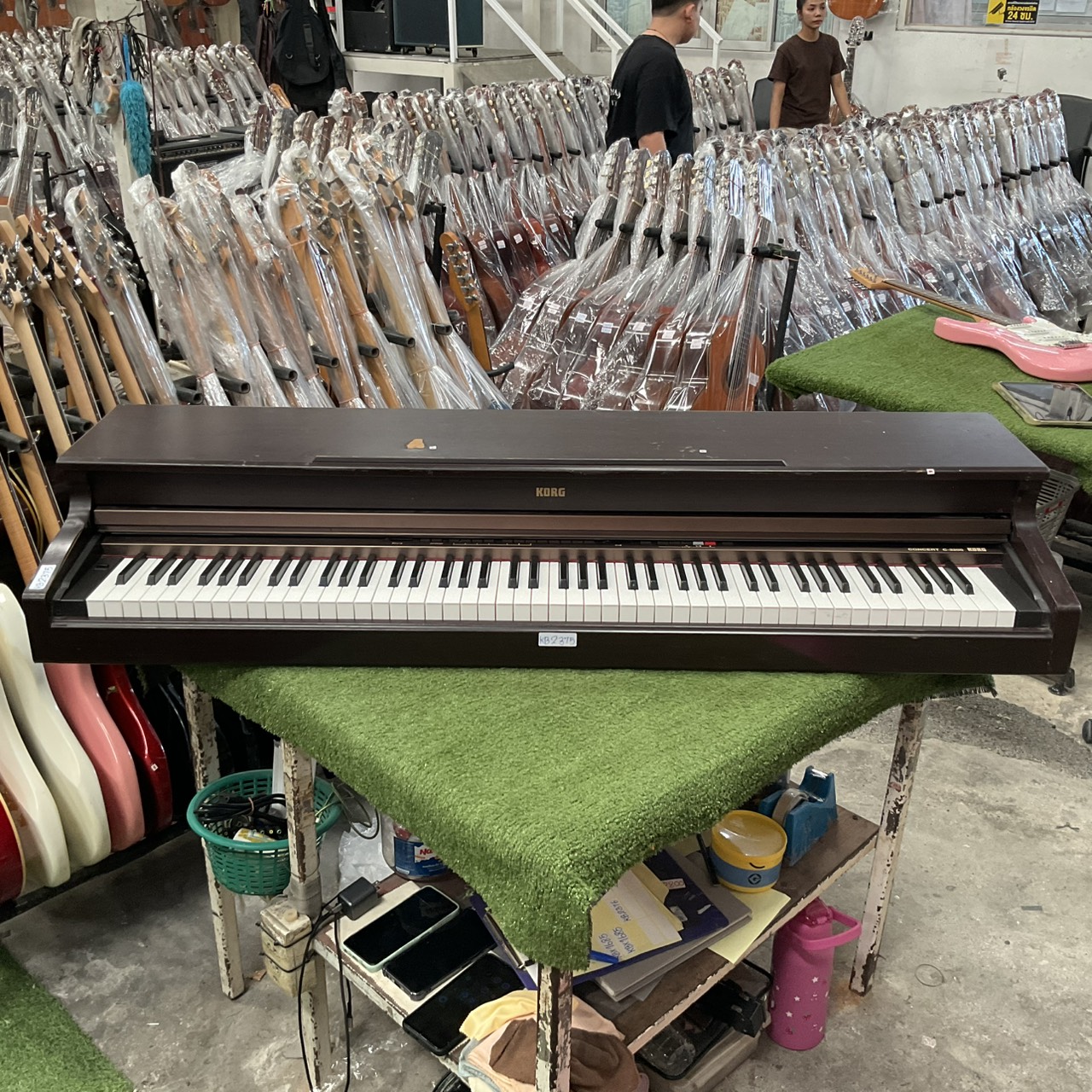 เปียโน KORG : C-3200