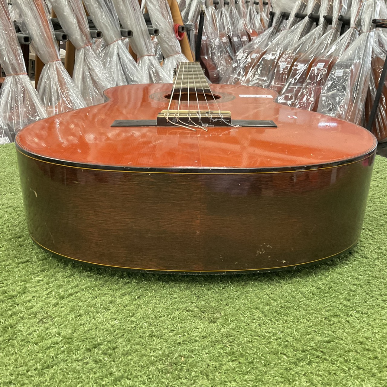 กีต้าร์คลาสสิค YAMAHA : G-70D