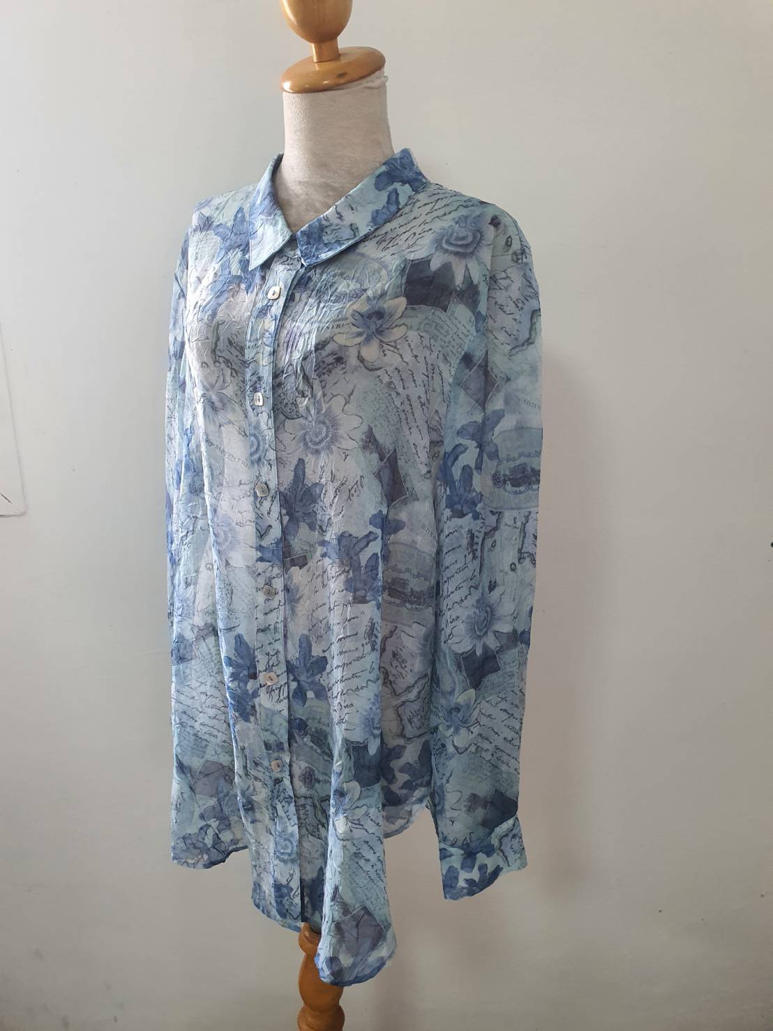 FF06572 เสื้อผ้ามือสอง ชีฟอง สีฟ้า Coldwater Creek อก 48 นิ้ว