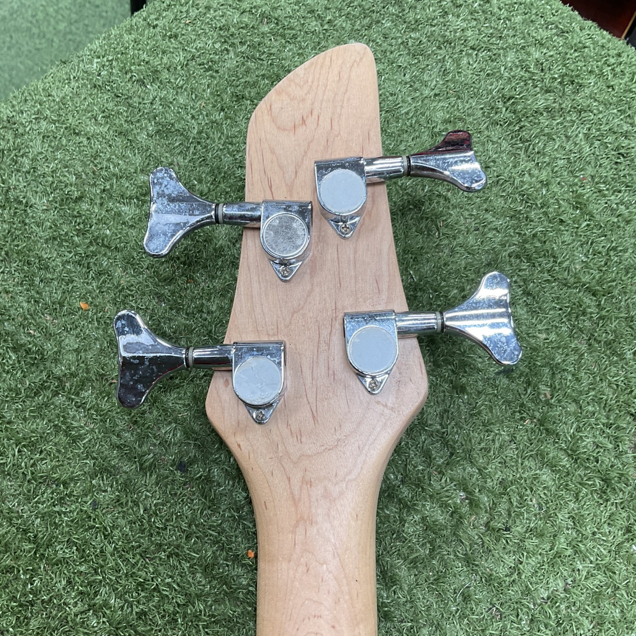 กีต้าร์เบส Aria Pro II