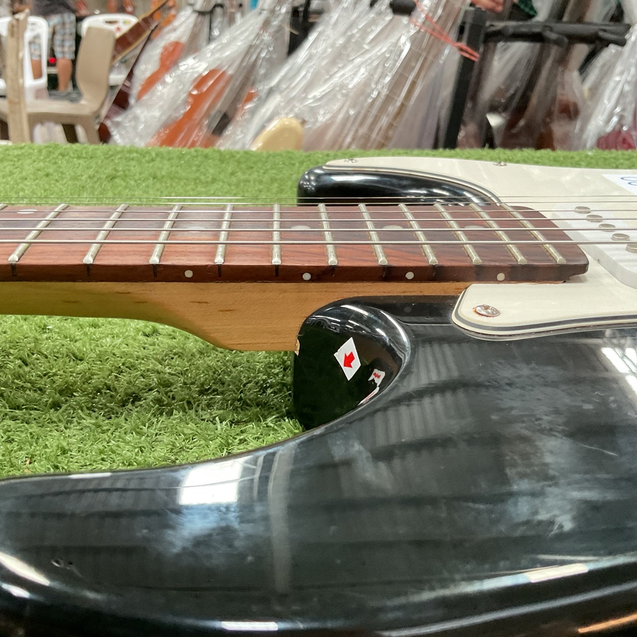 กีต้าร์ไฟฟ้า VANGUAR