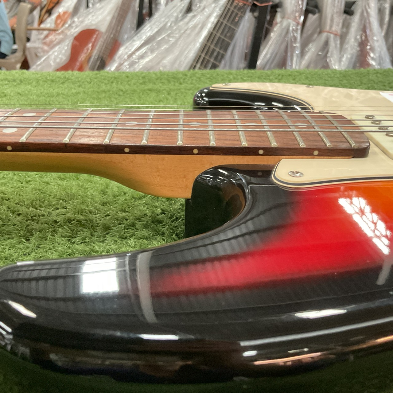 กีต้าร์ไฟฟ้า SELDER