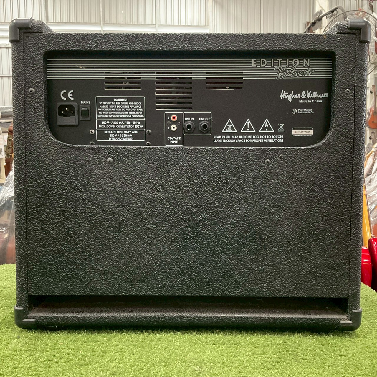 แอมป์กีต้าร์ Hughes & Kettner : Edition Blue 60-DFX