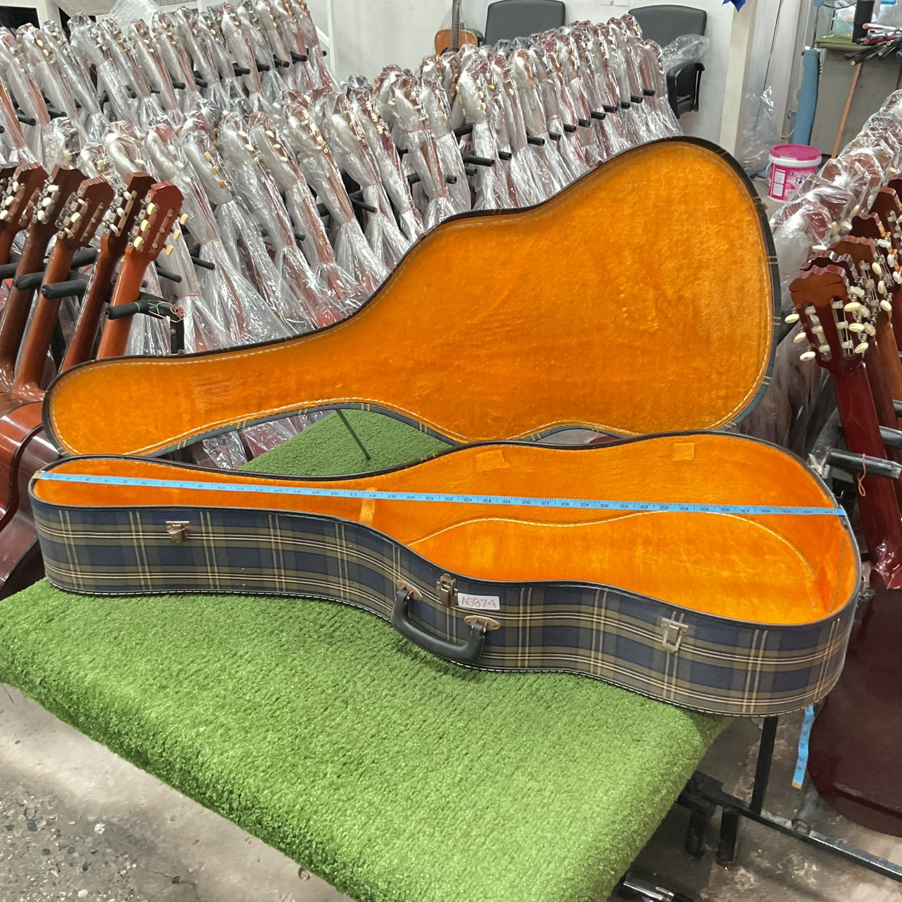 กล่องเคสกีต้าร์โปร่ง