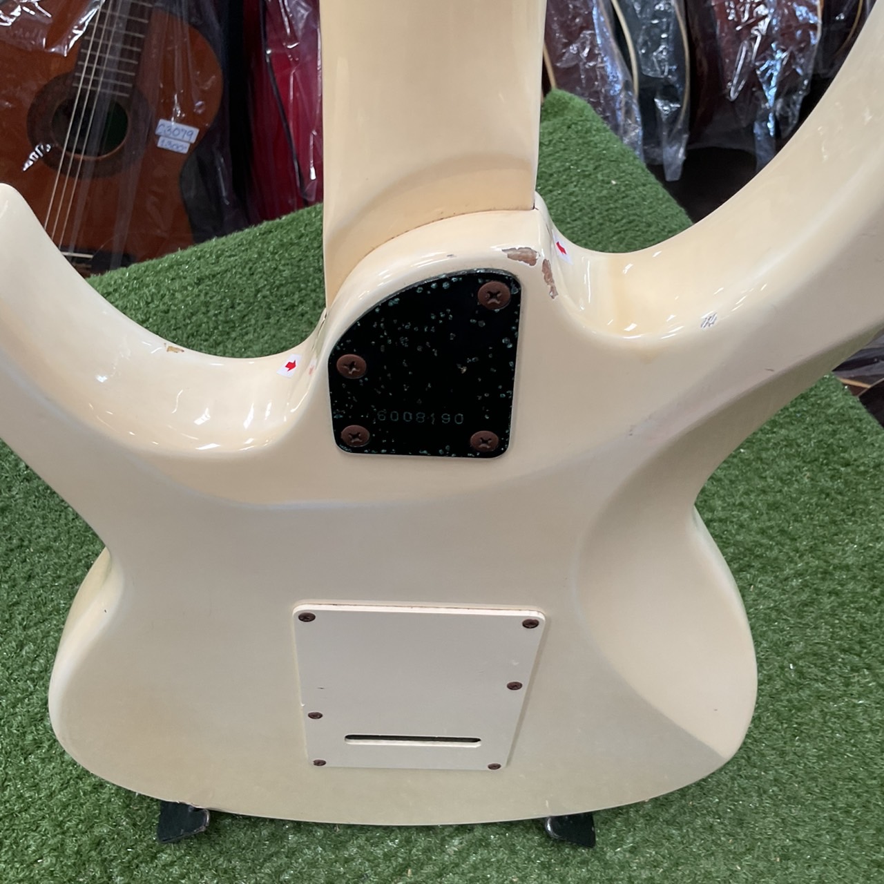 กีต้าร์ไฟฟ้า BLACK DOG : BY ARI PRO II